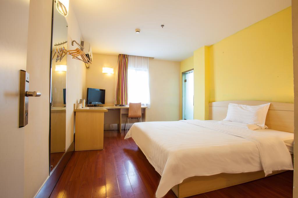 7Days Inn Suzhou Sanxiang Road Værelse billede